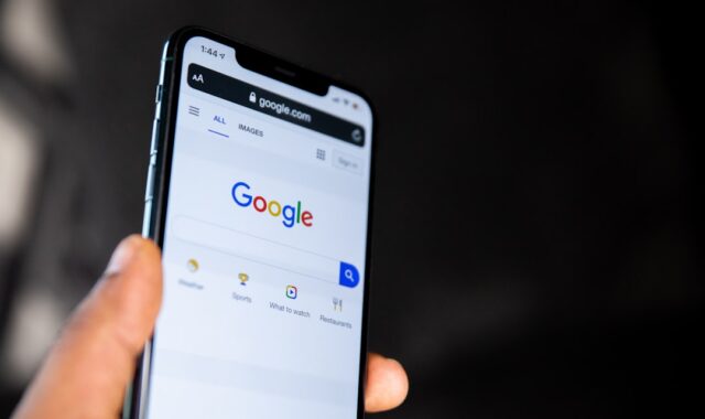 Google検索がAI化で激変──ユーザー離脱30%増が示す「検索パラダイムシフト」の本質