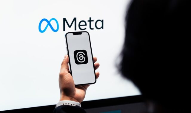 Meta「AI Mode」がFacebookのビジネス活用を変える──エンゲージメント向上と新規事業開発の実装ガイド