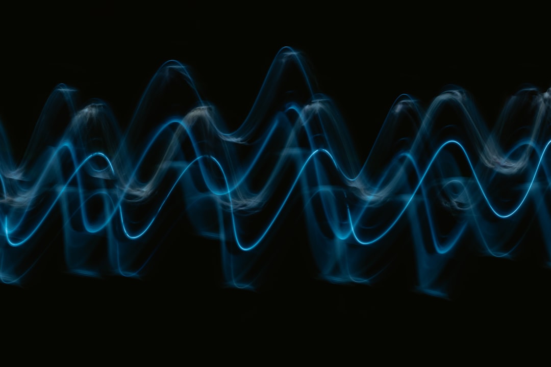 ジェネレーティブAIによる音楽著作権の定義の危機を示すデジタル音楽波形のイメージ