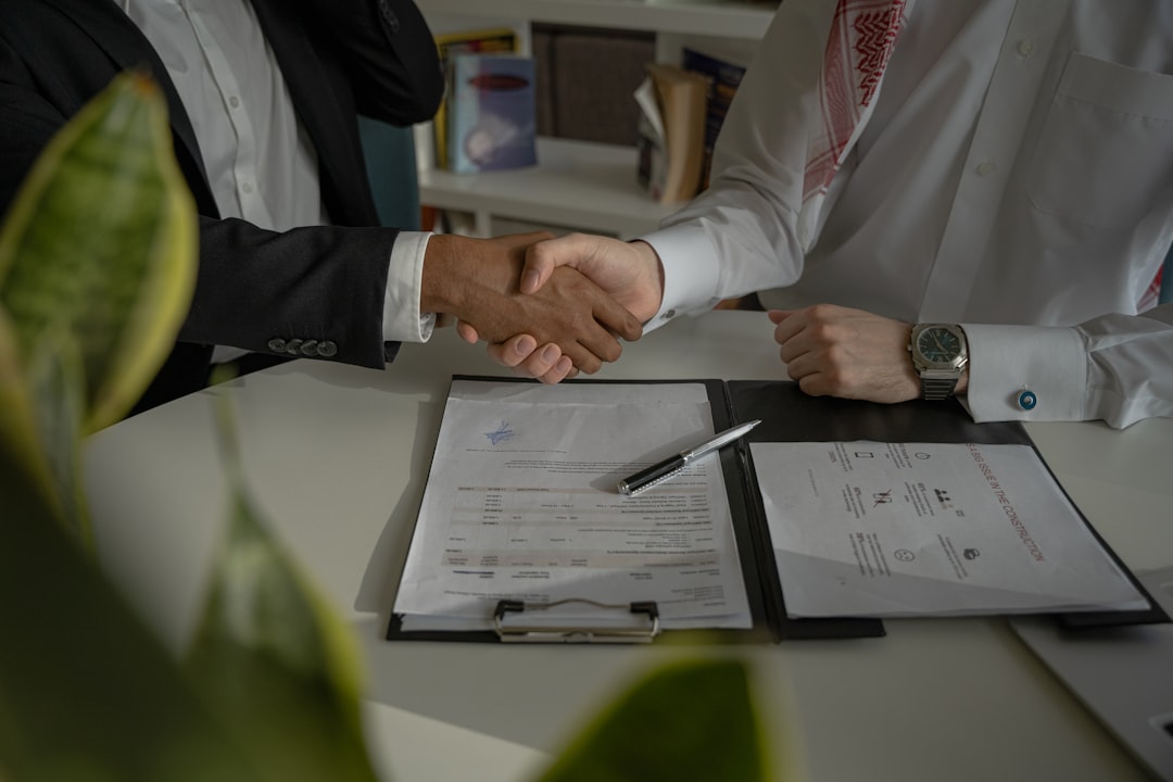 年収だけじゃないAI時代の給与交渉術—リモート手当・学習予算・生成AIツール費まで“総報酬”を勝ち取る方法