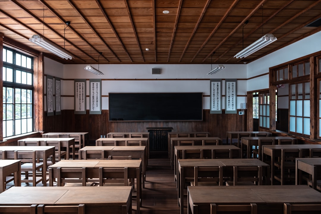 日本の学校現場で生成AIを安全に導入するための議論風景