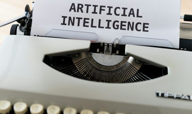 豪州がAI学習“無制限アクセス”を検討—著作権改革の行方と日本企業のデータ収集・契約が変わる
